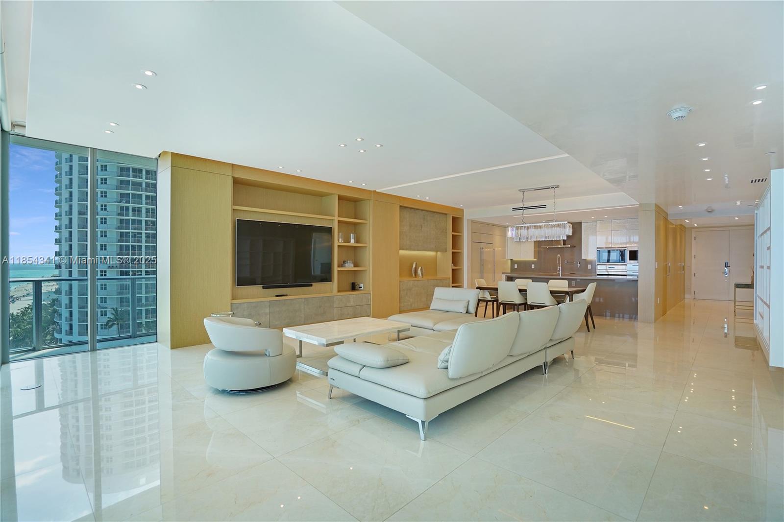 17475 Collins Ave # 601