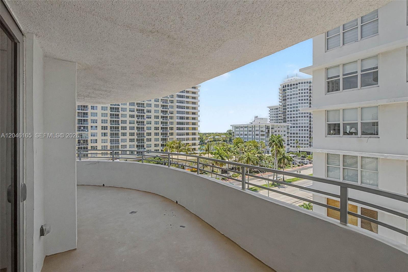 5555 Collins Ave # 7B