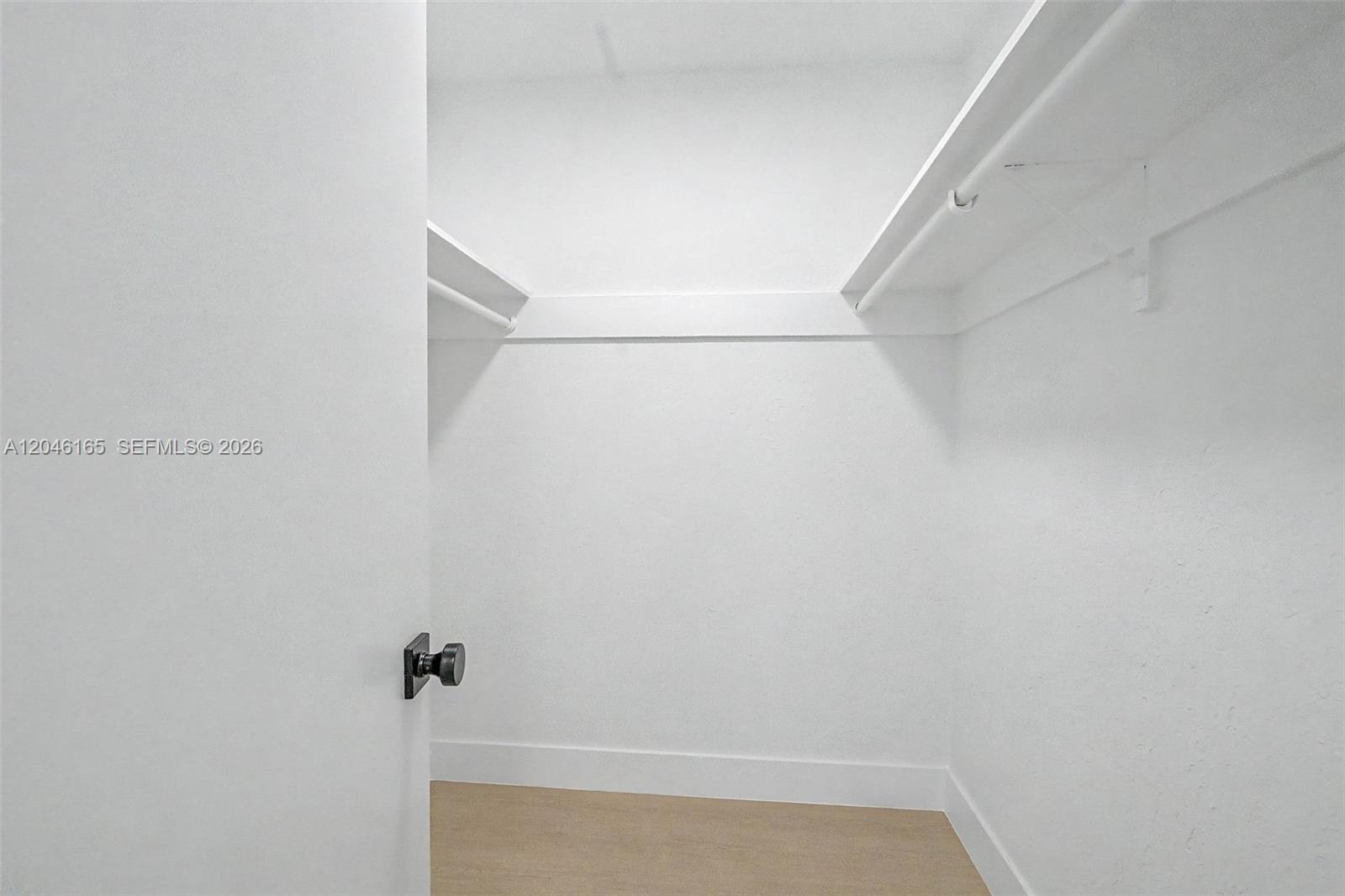5555 Collins Ave # 7B