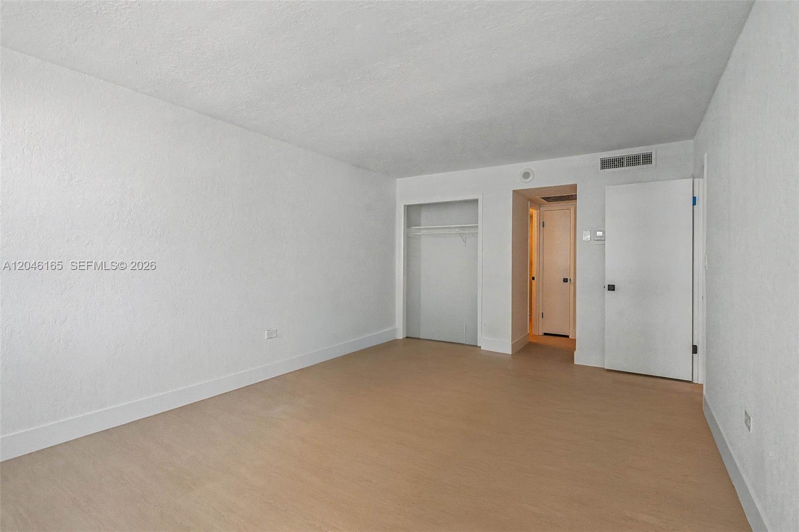 5555 Collins Ave # 7B