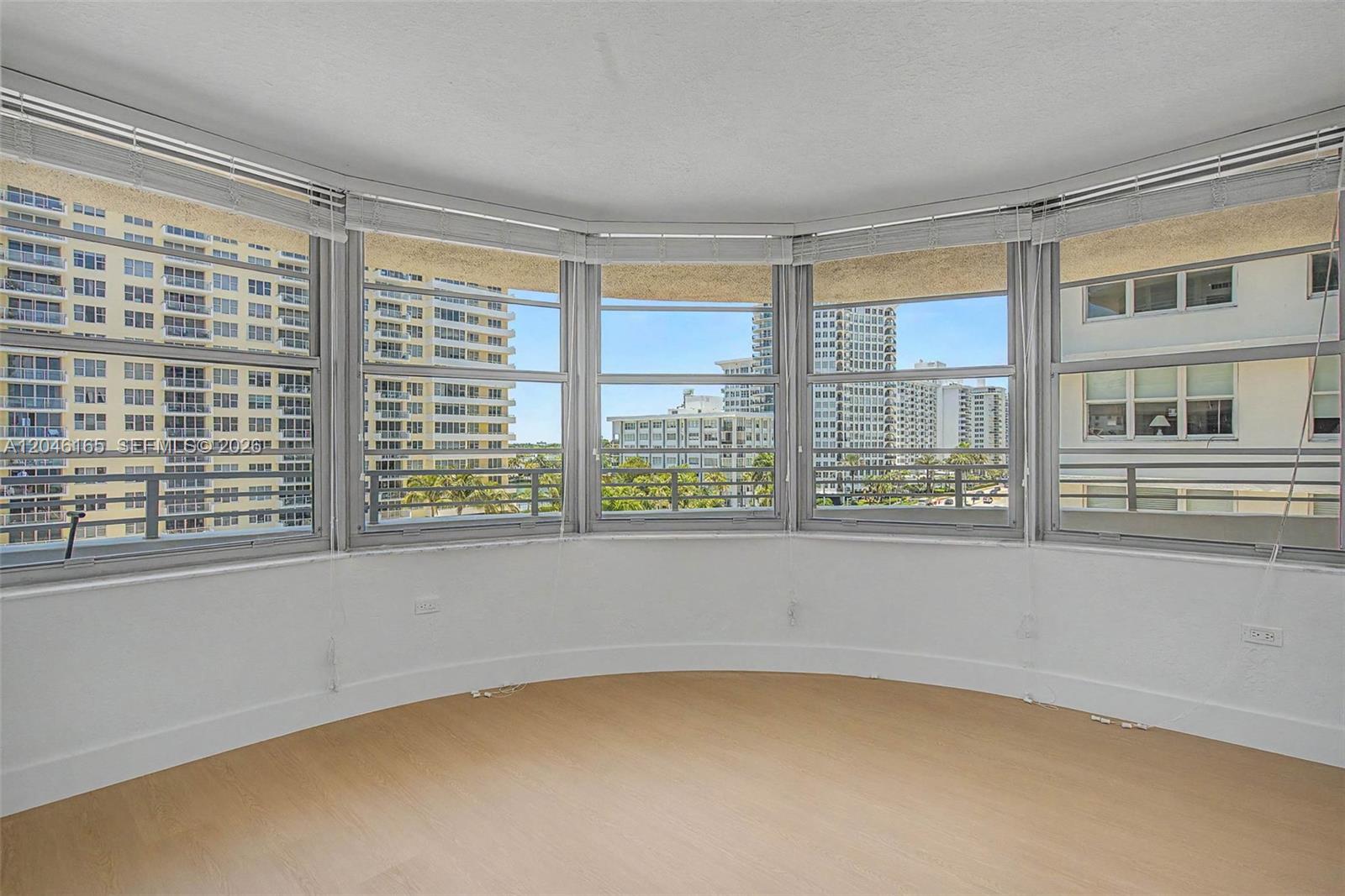 5555 Collins Ave # 7B