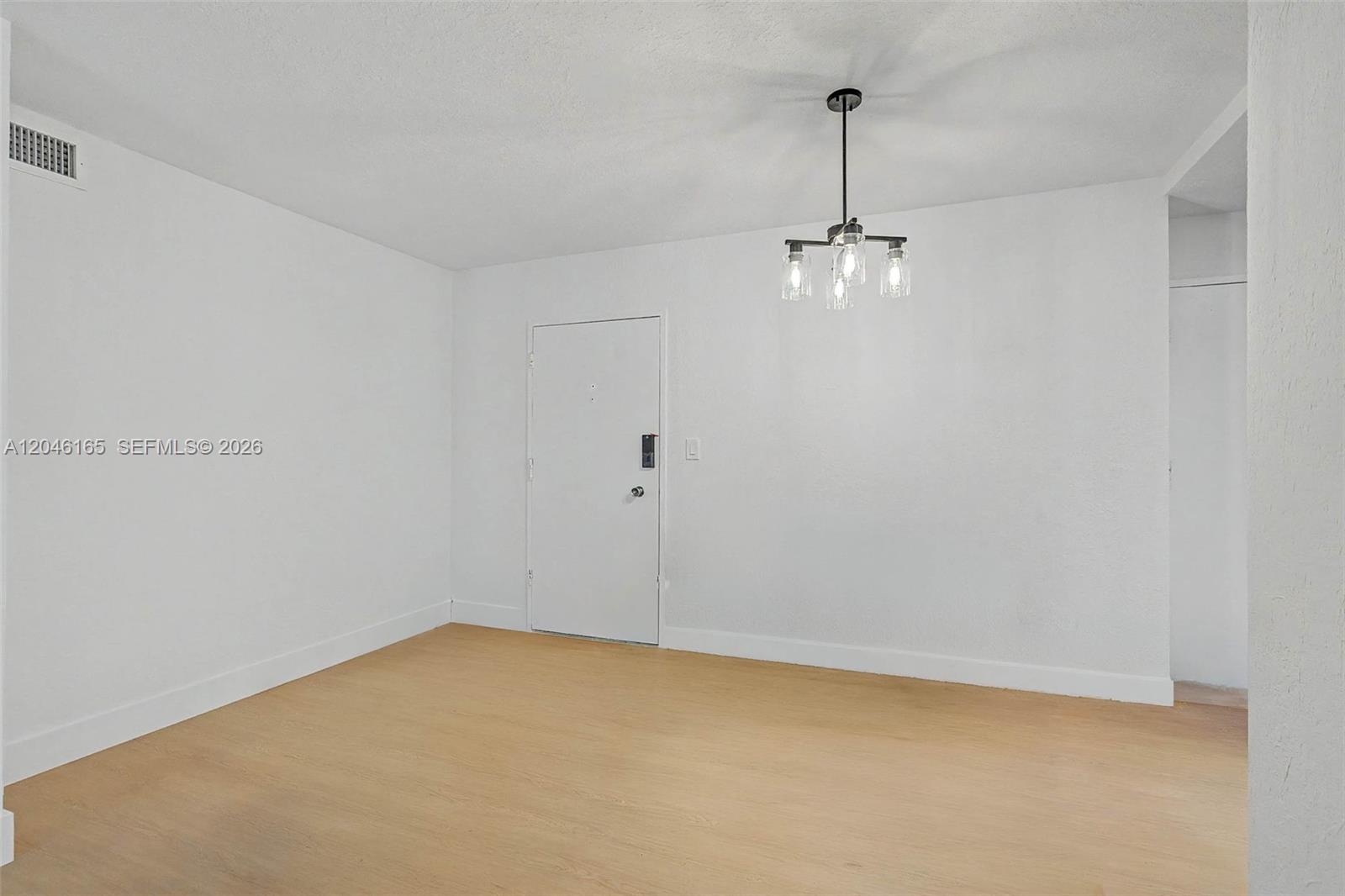 5555 Collins Ave # 7B