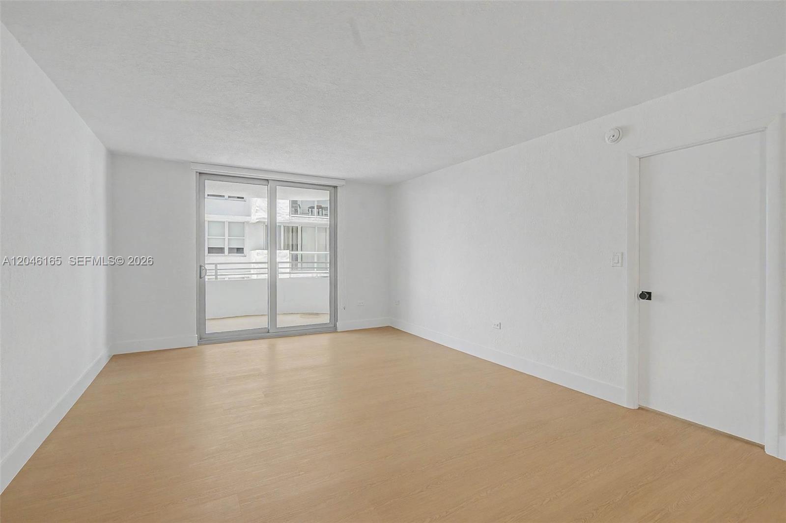 5555 Collins Ave # 7B