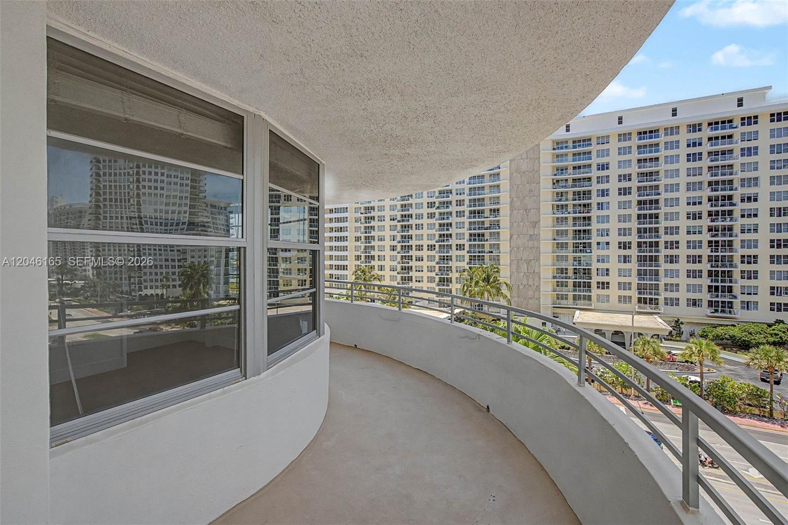 5555 Collins Ave # 7B