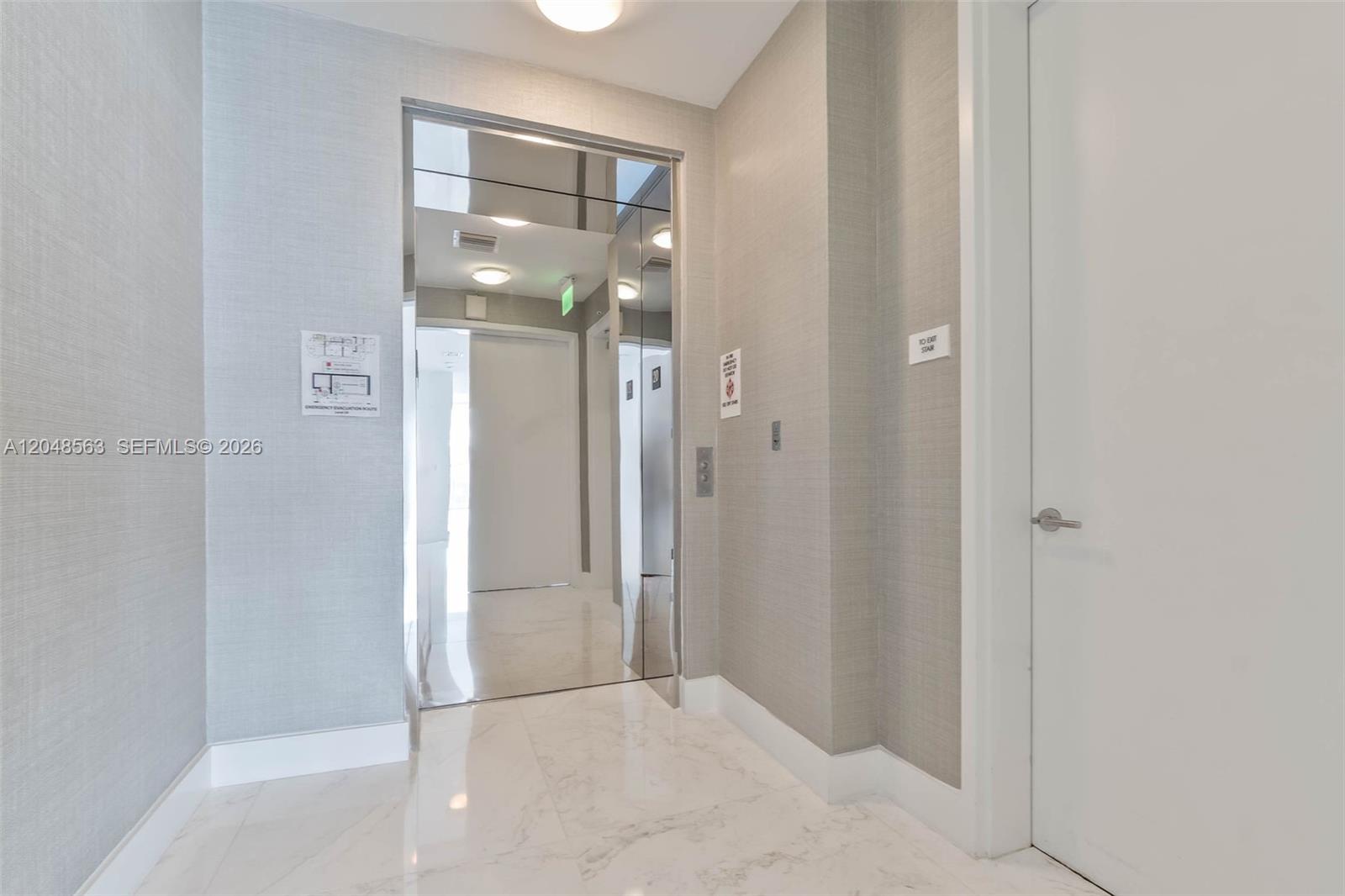 17475 Collins Ave # 2003