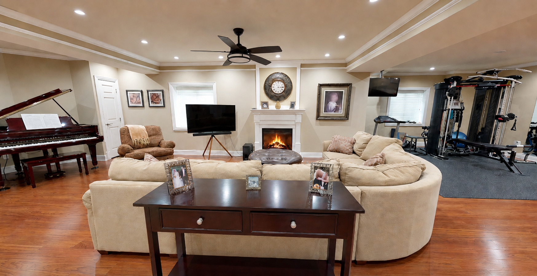2630 Camberley Circle