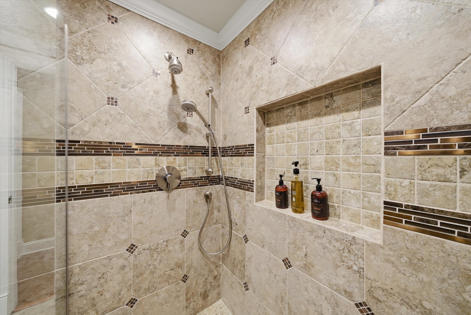 2630 Camberley Circle