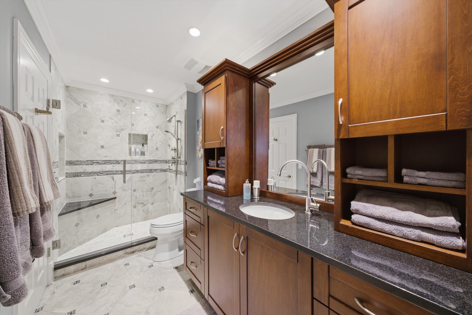 2630 Camberley Circle