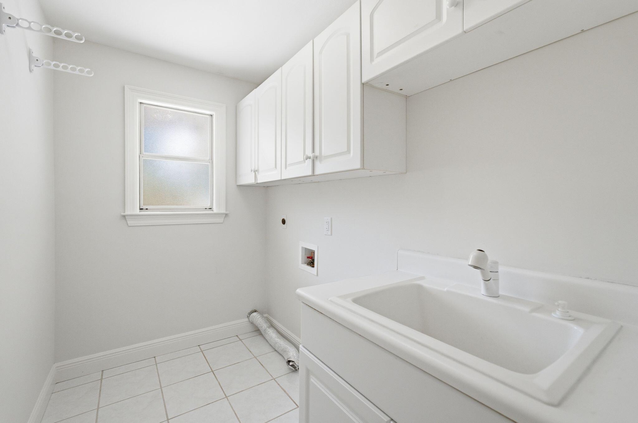 47 Country Club Drive