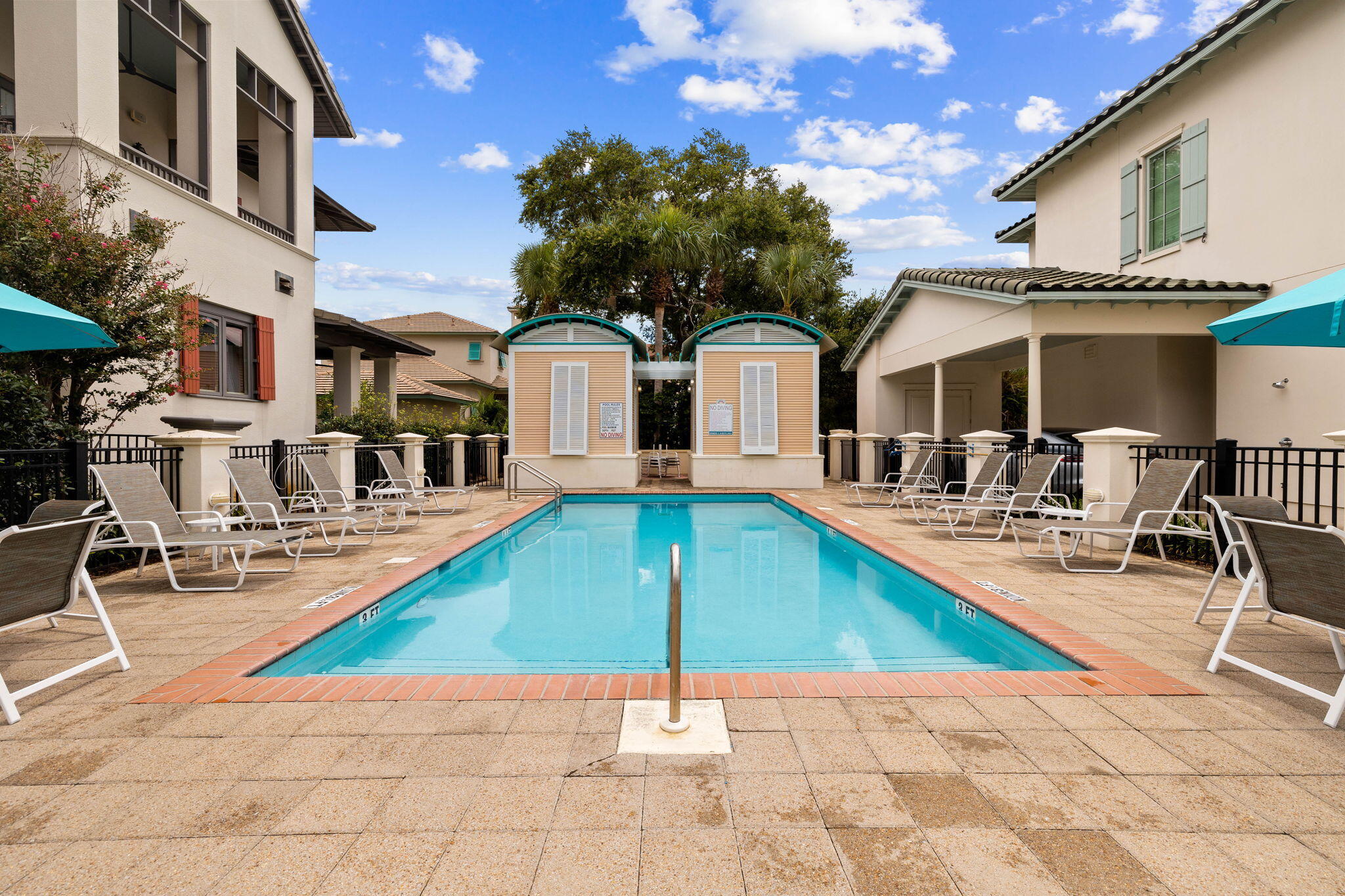 358 Rue Caribe