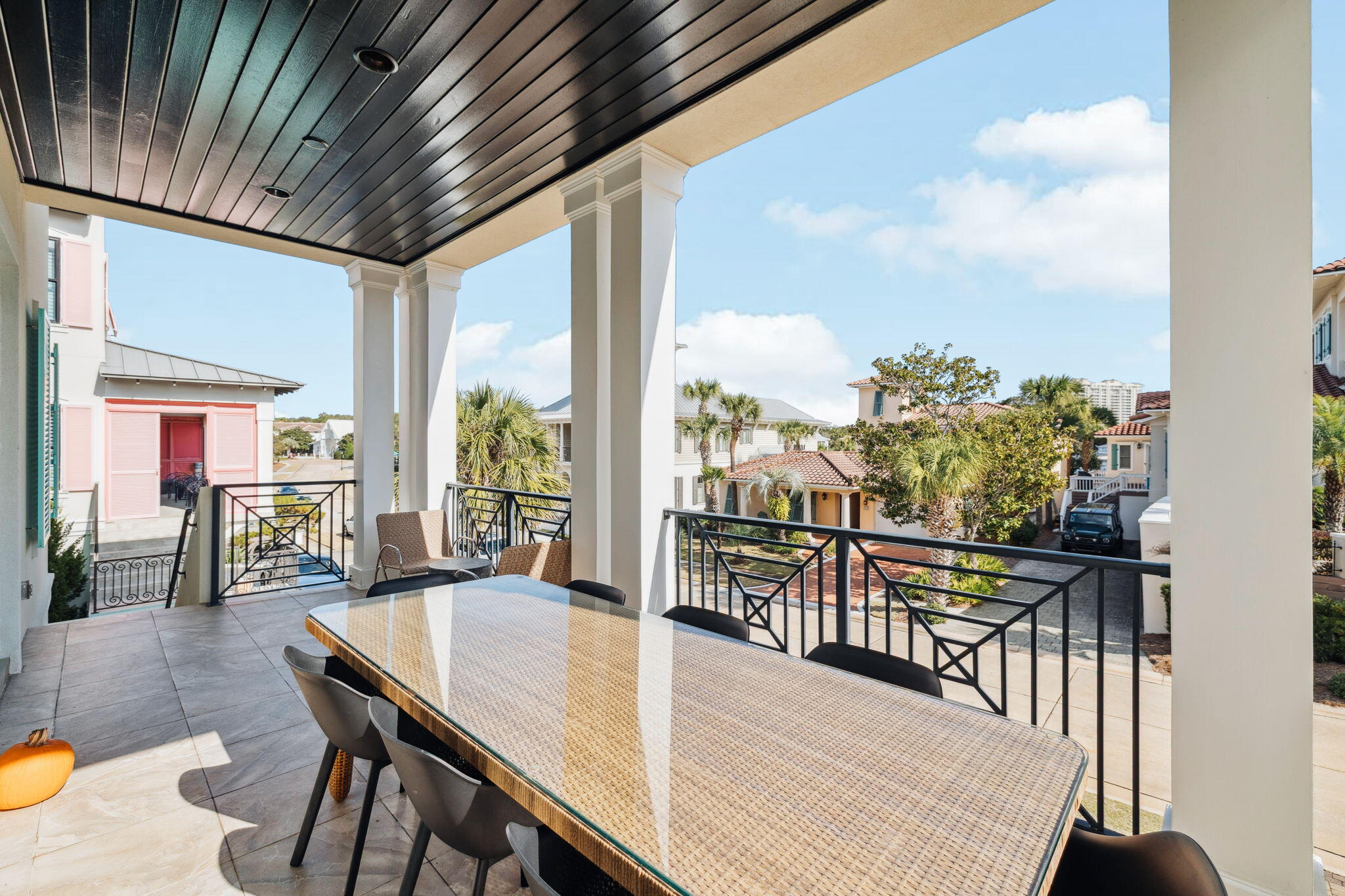 358 Rue Caribe