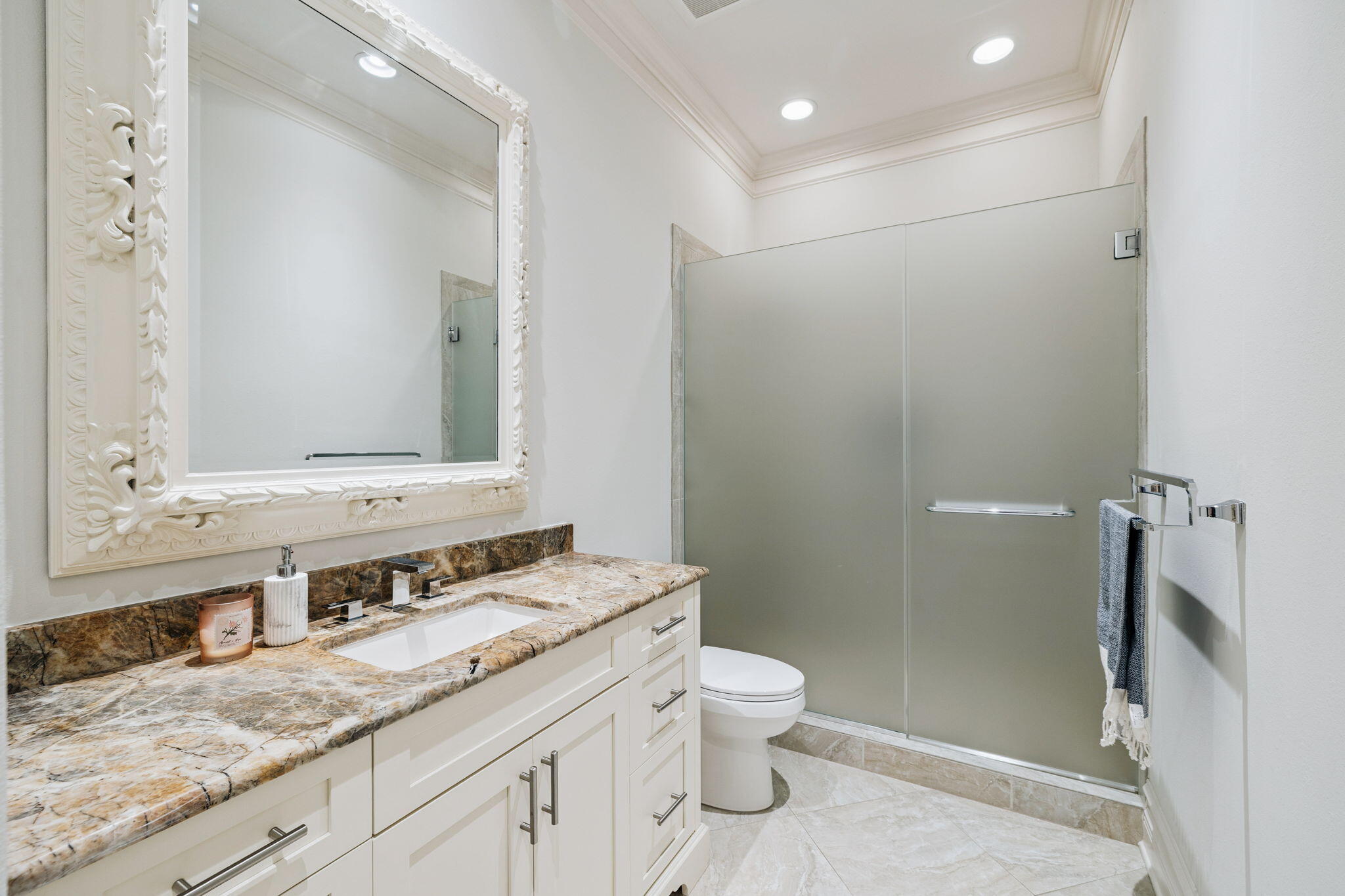358 Rue Caribe