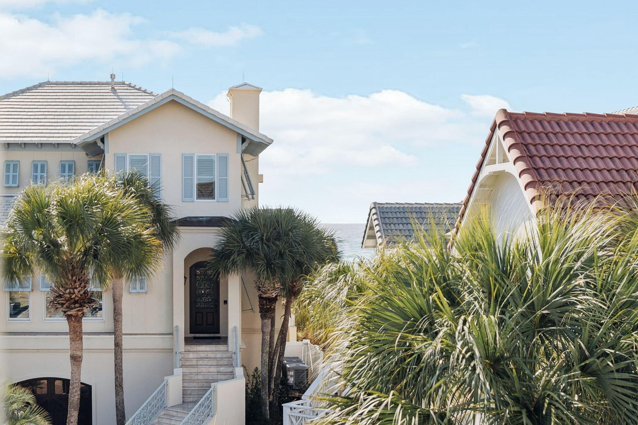 358 Rue Caribe