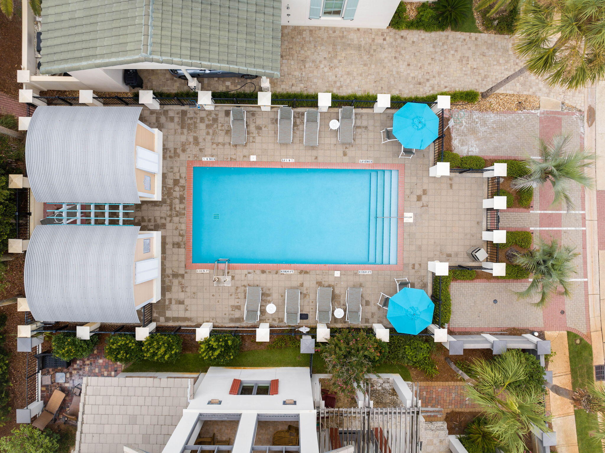 358 Rue Caribe