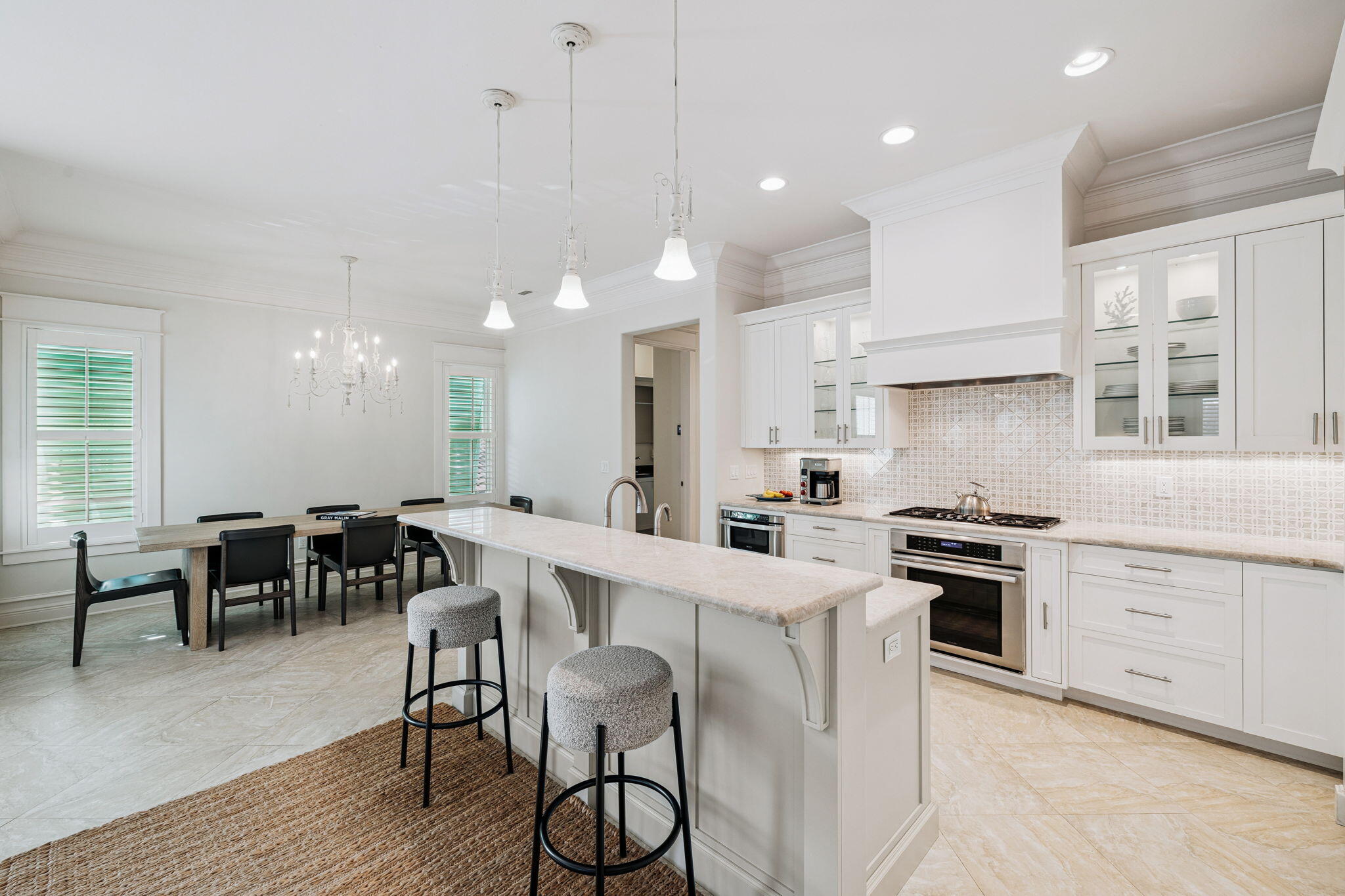 358 Rue Caribe