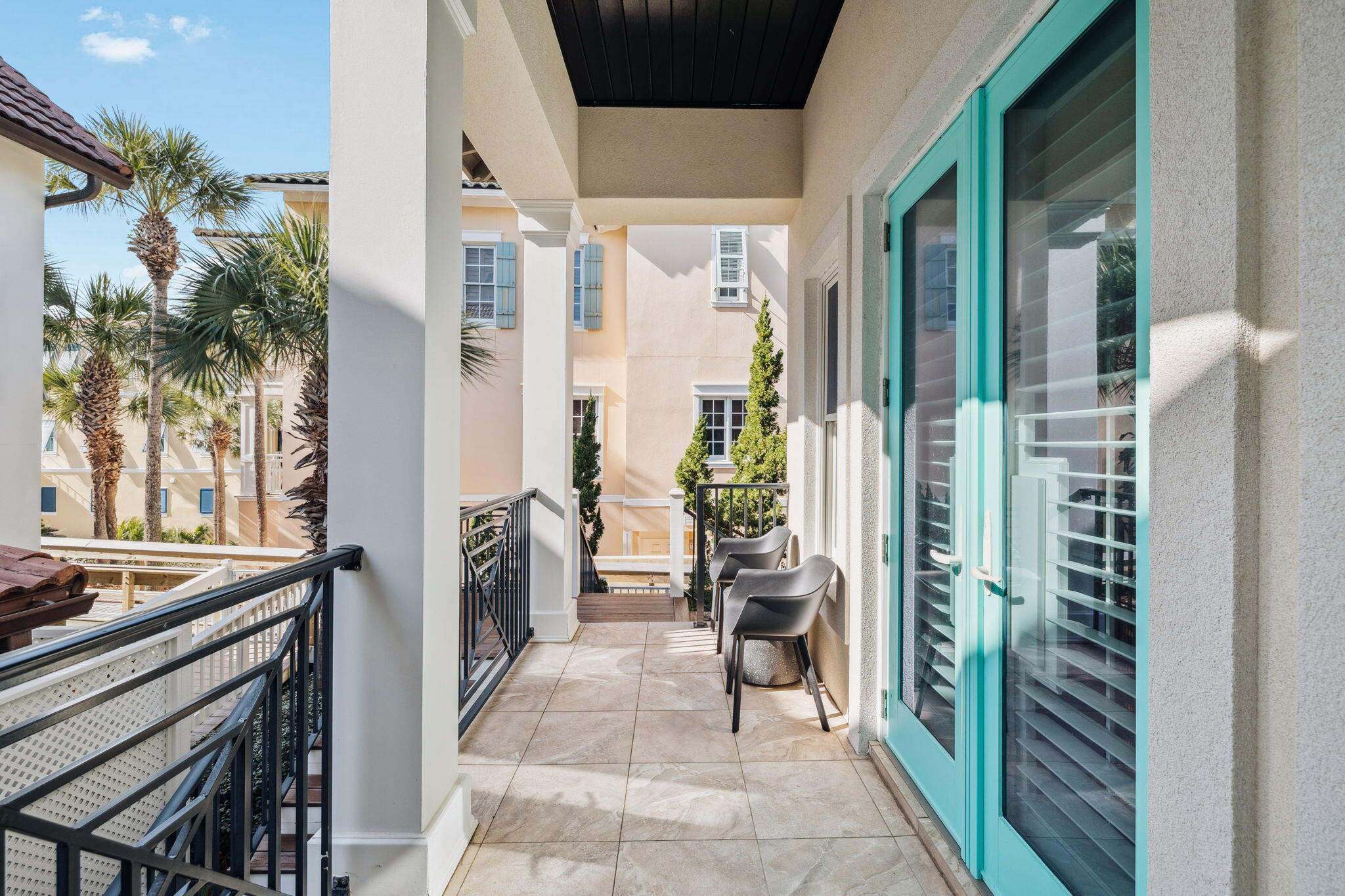358 Rue Caribe