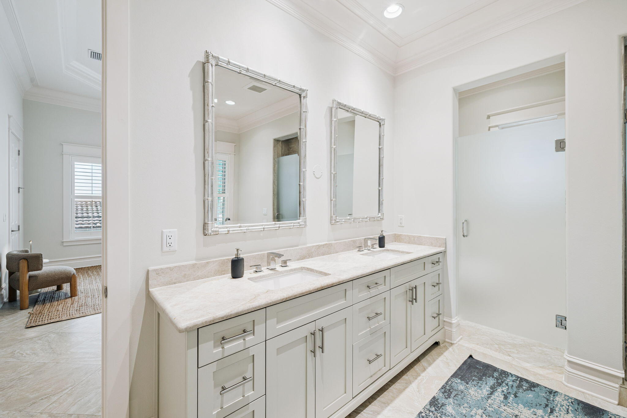 358 Rue Caribe