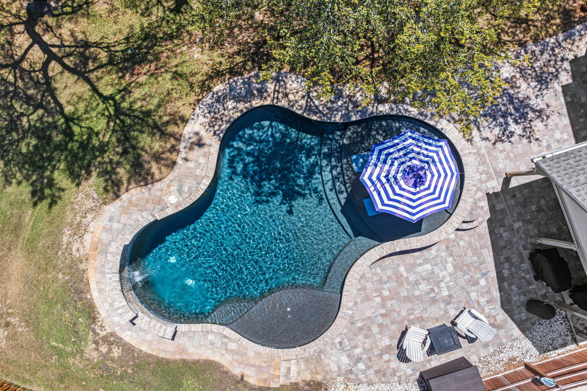 7 Tomahawk Court