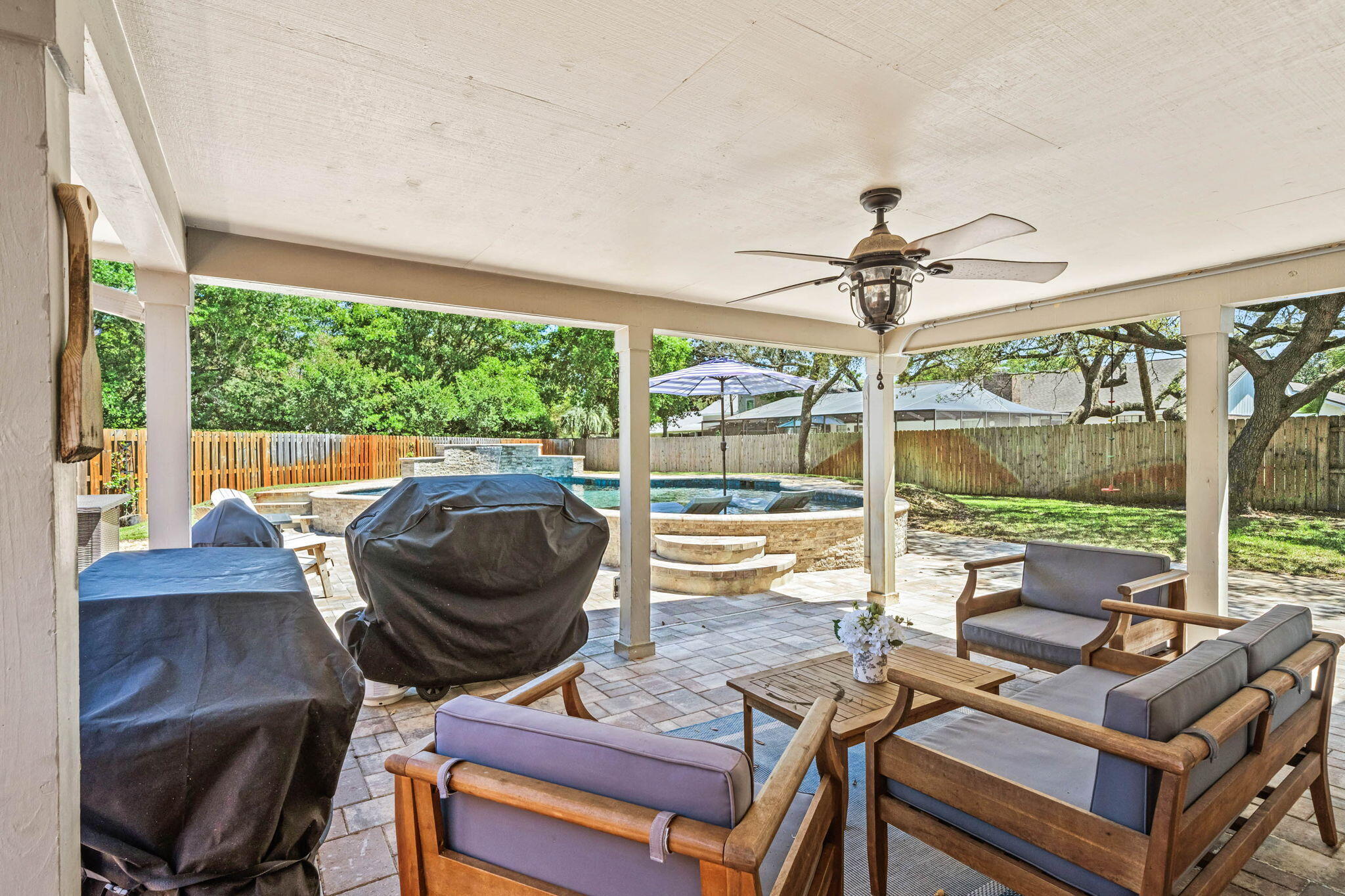 7 Tomahawk Court