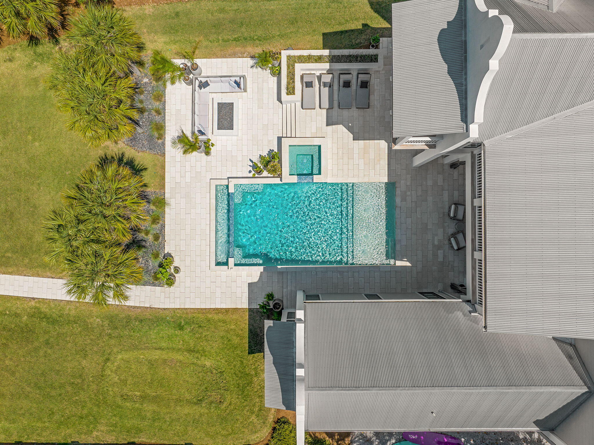 510 Walton Way