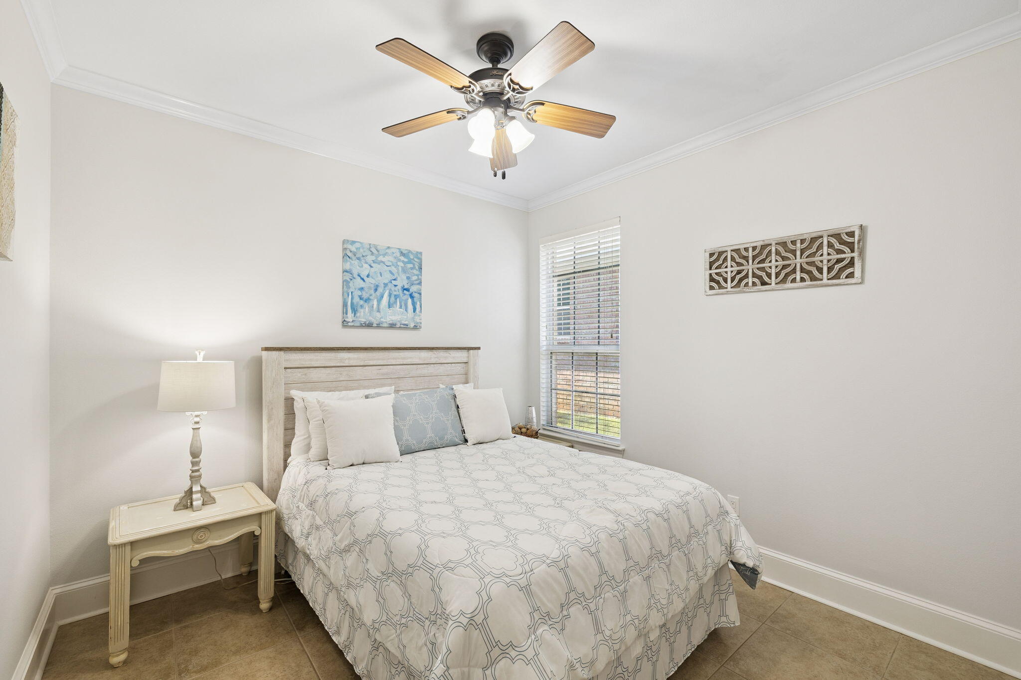 230 Diamond Cove