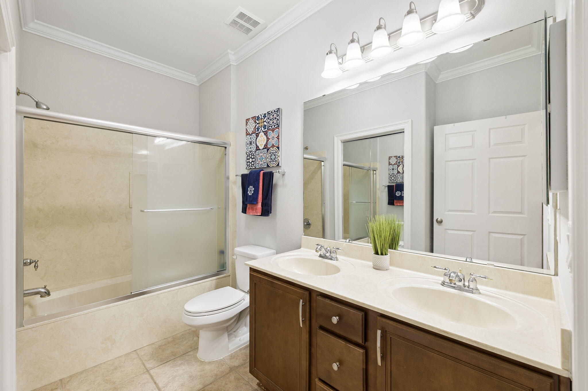230 Diamond Cove