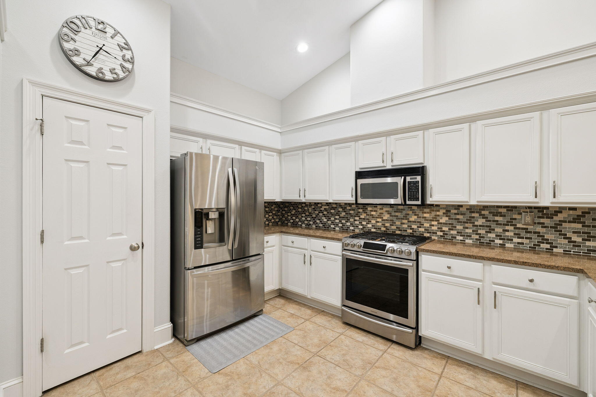 230 Diamond Cove
