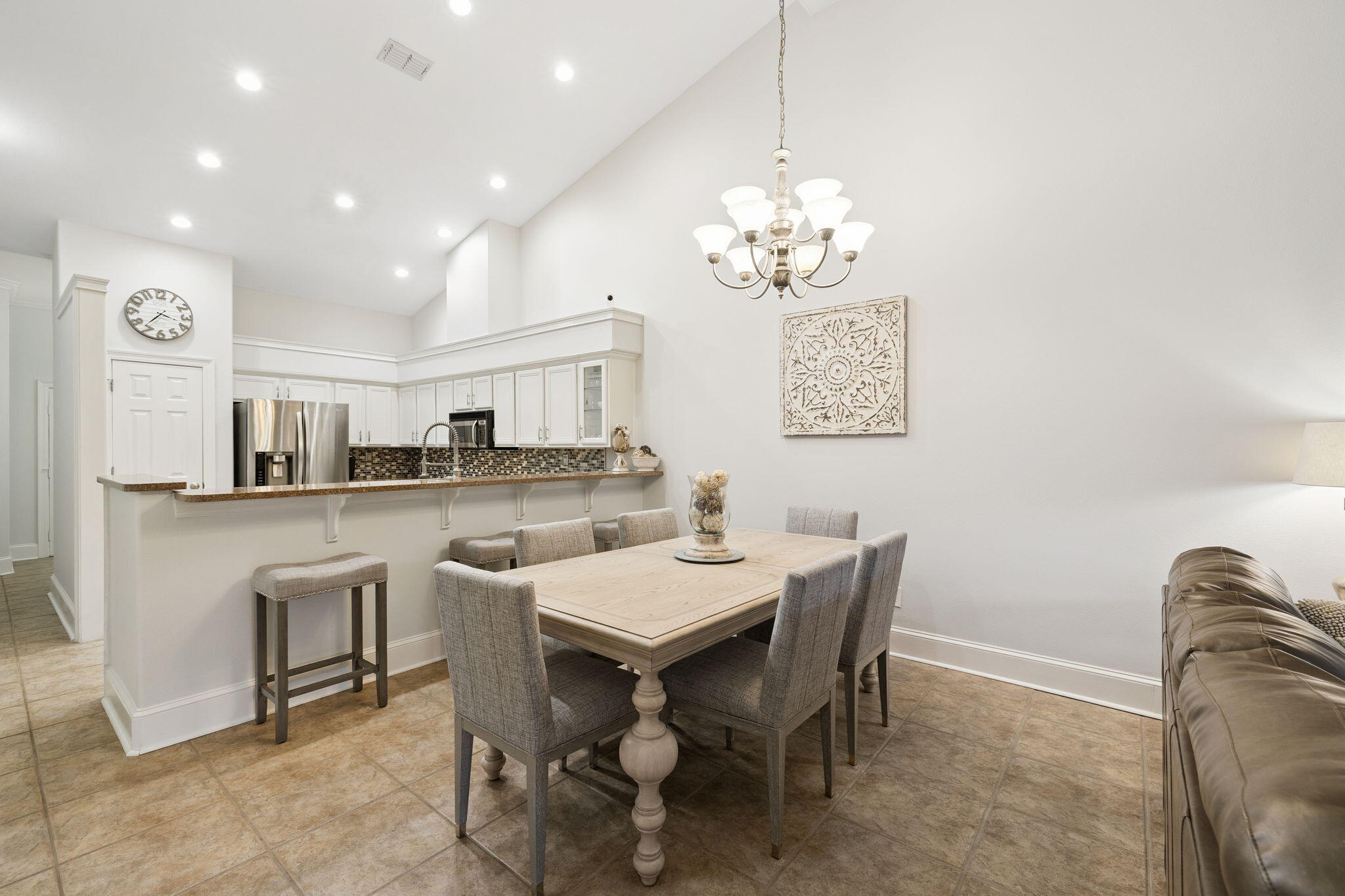230 Diamond Cove