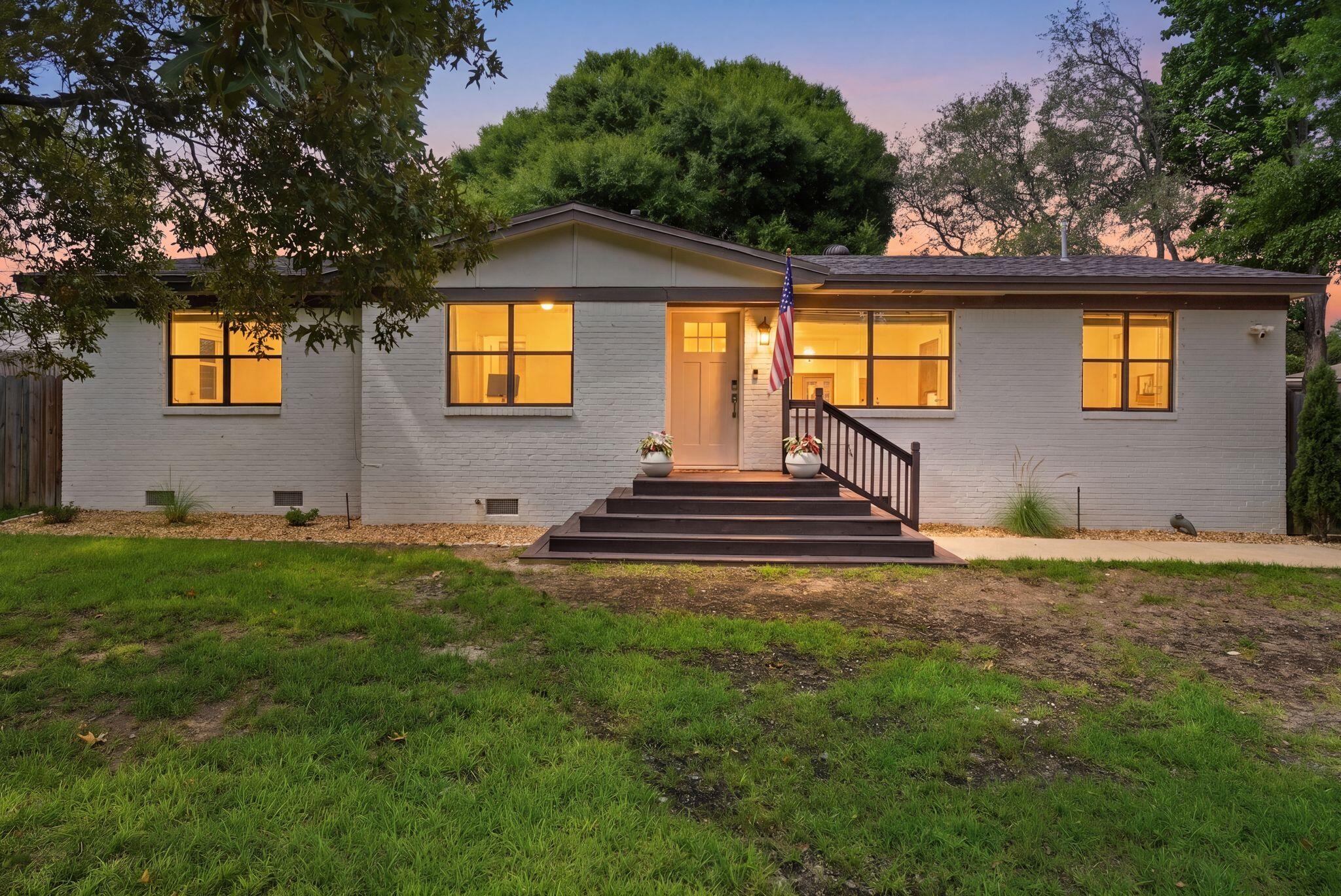 623 Mimosa Avenue