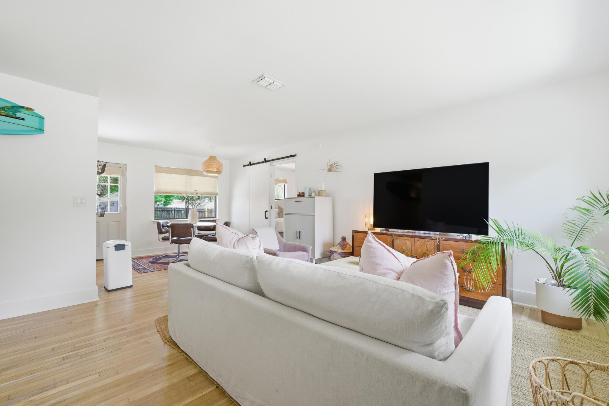 623 Mimosa Avenue
