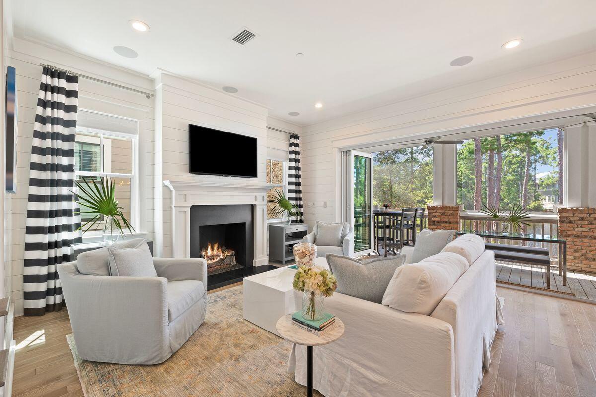 68 Okeechobee Circle