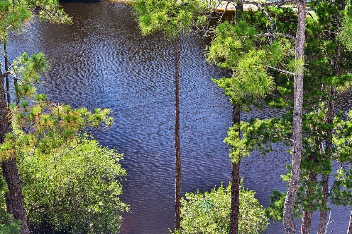 68 Okeechobee Circle