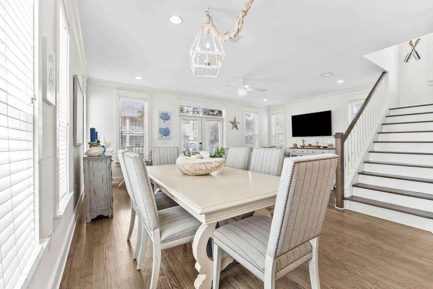 67 W Seacrest Beach Boulevard
