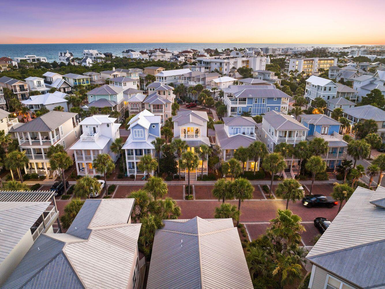 67 W Seacrest Beach Boulevard