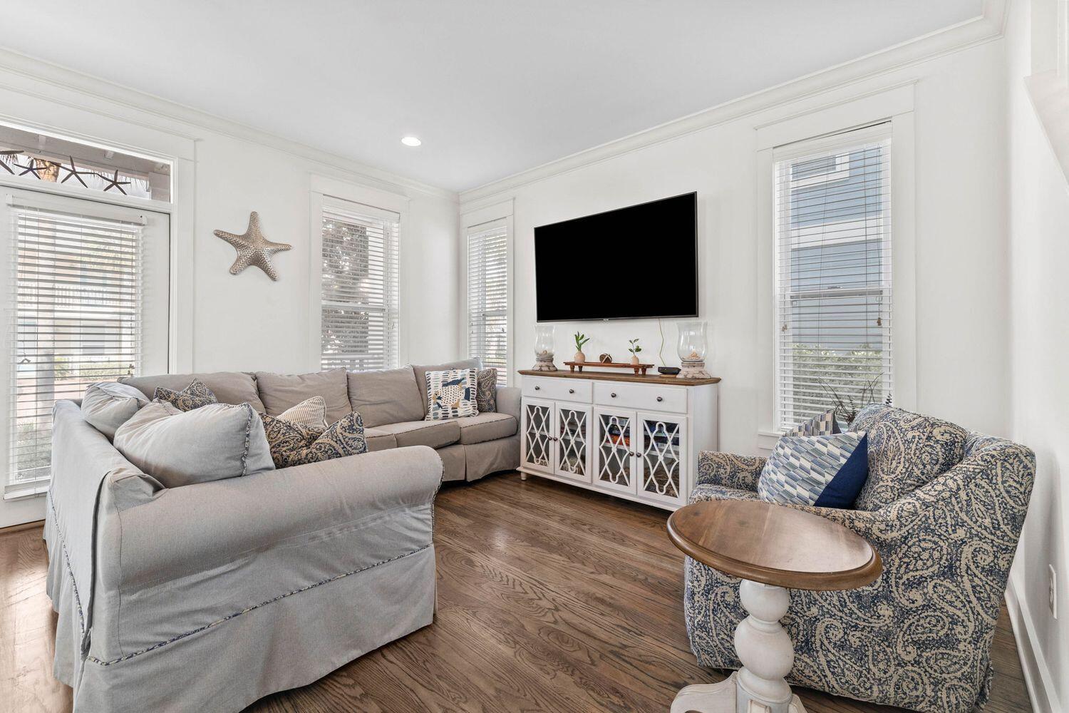 67 W Seacrest Beach Boulevard