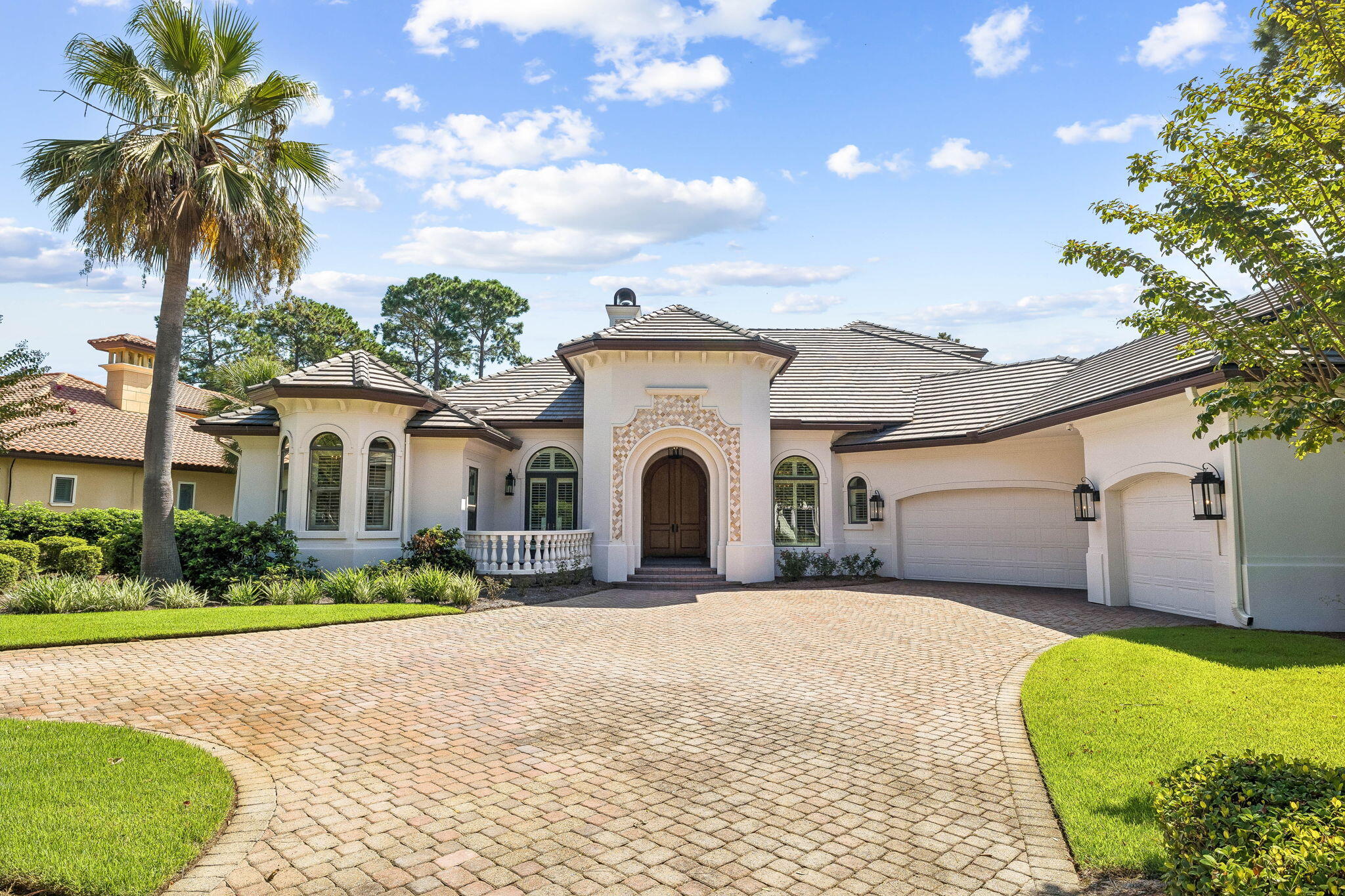 2987 Bay Villas Court