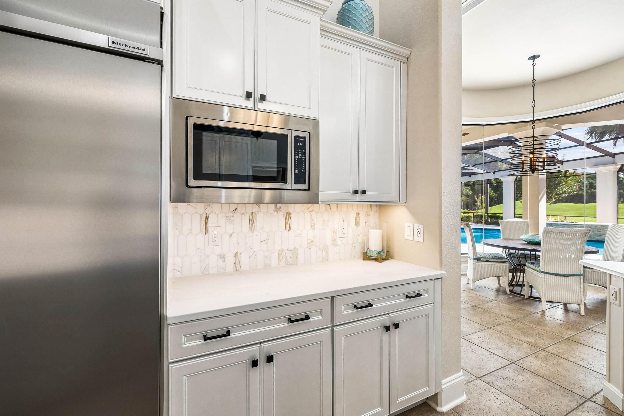 2987 Bay Villas Court