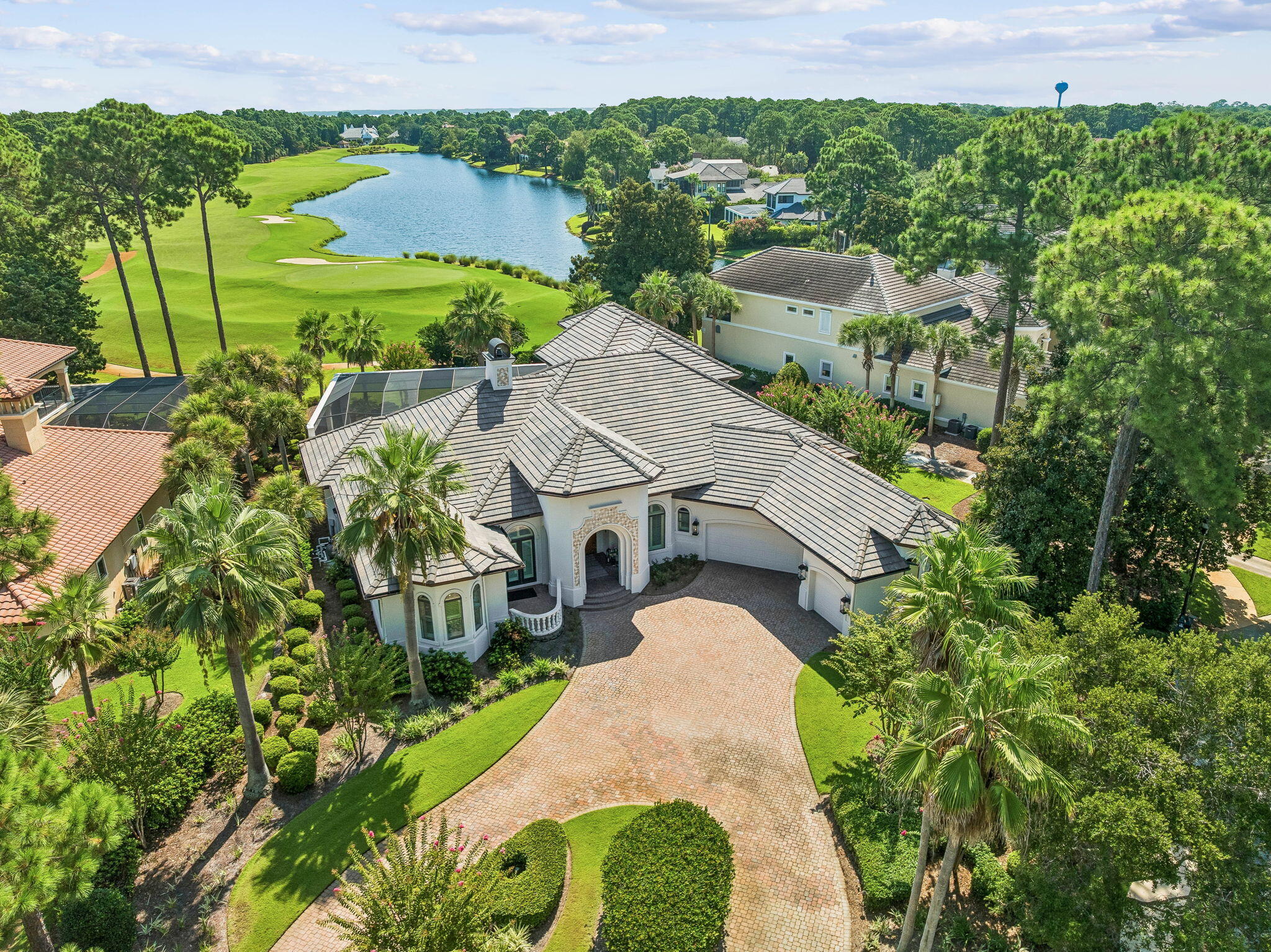 2987 Bay Villas Court