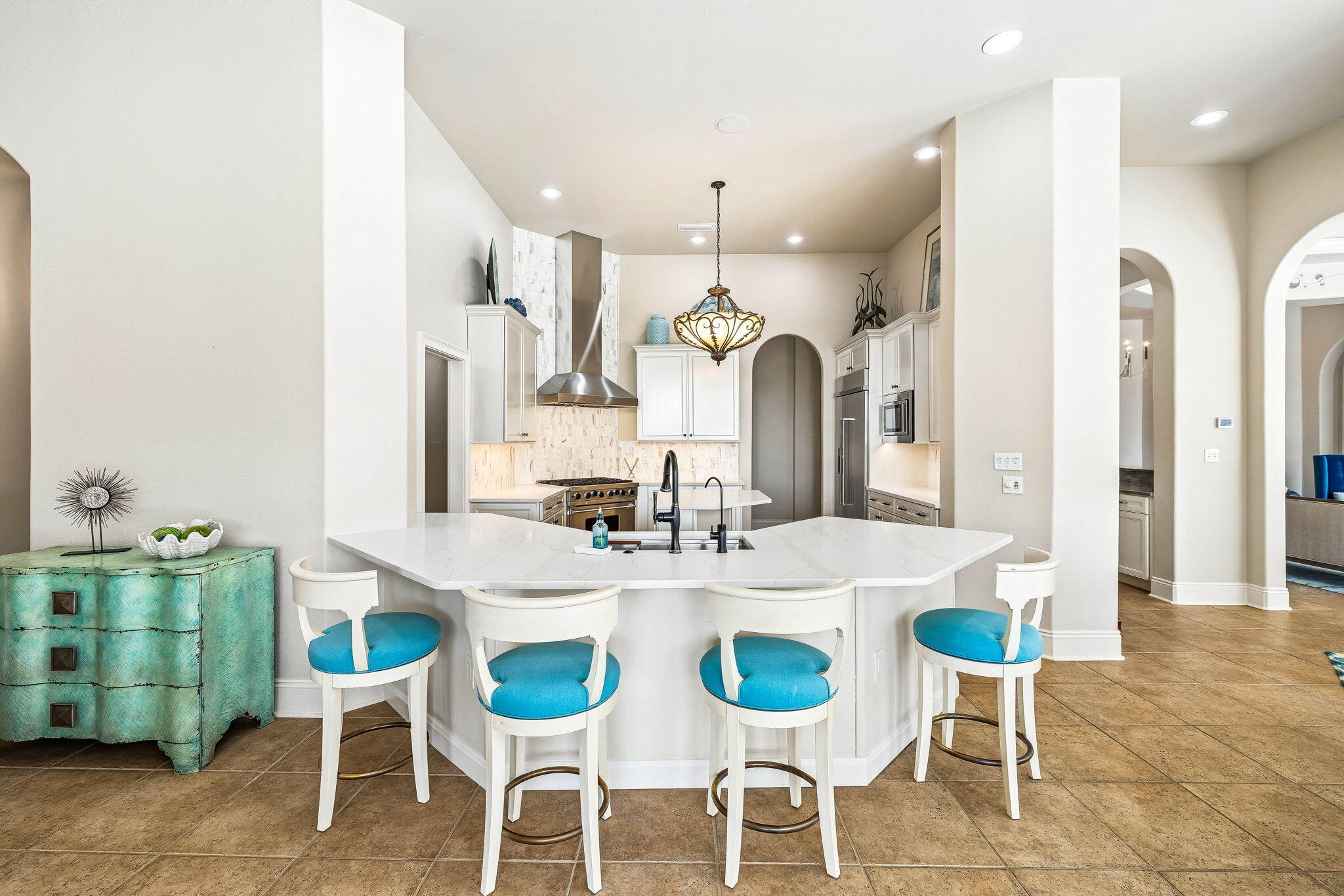 2987 Bay Villas Court
