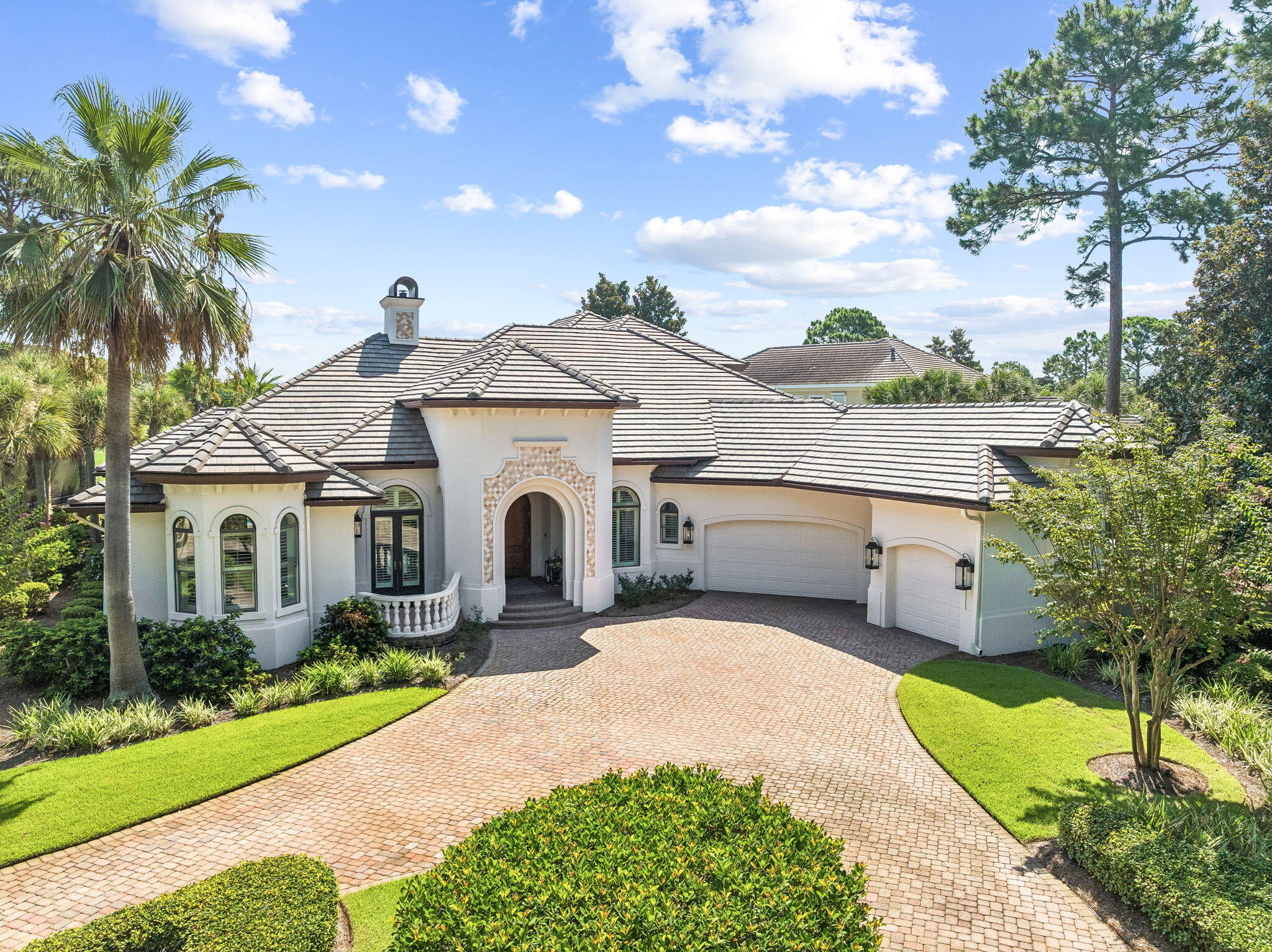 2987 Bay Villas Court