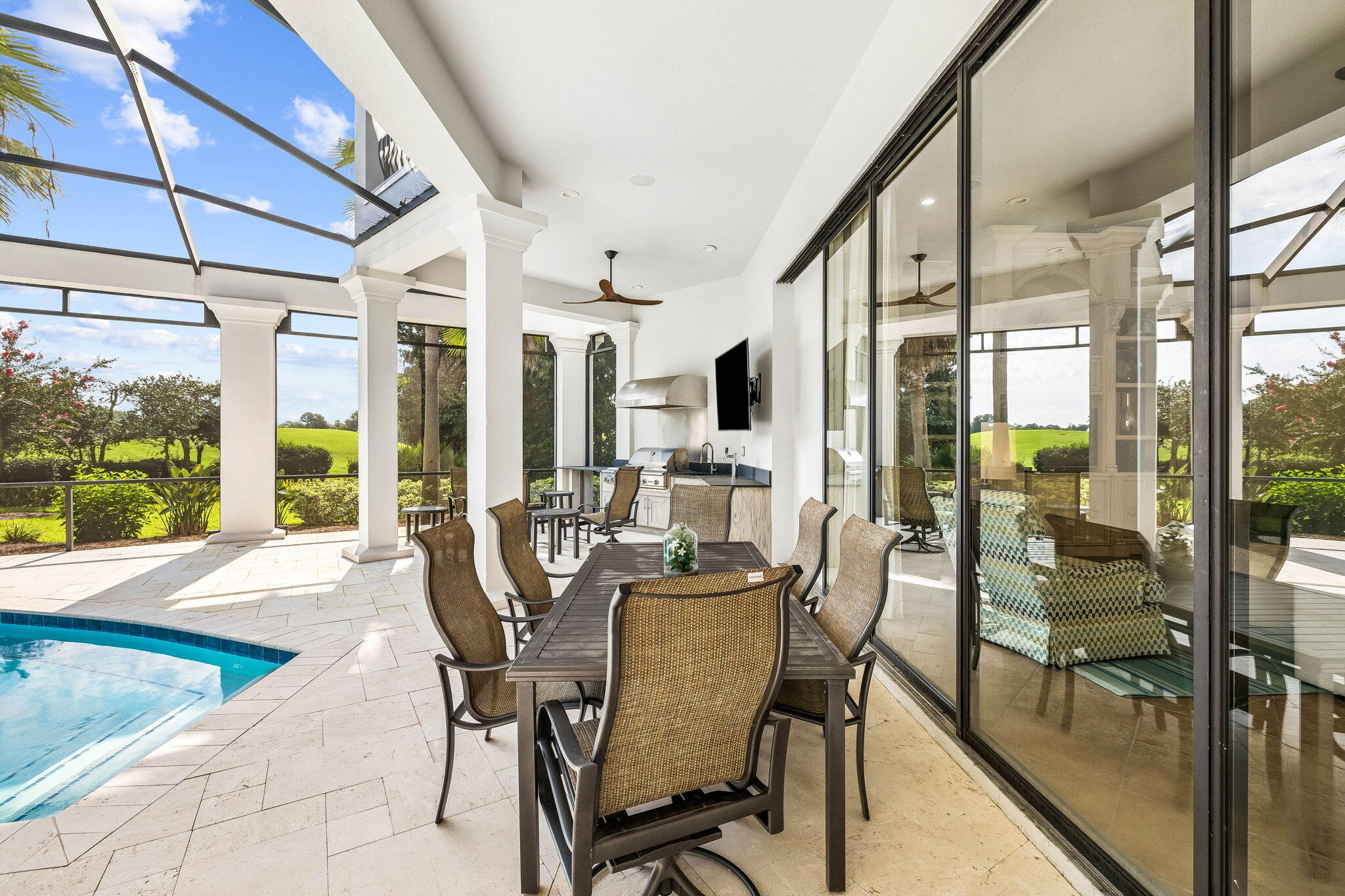2987 Bay Villas Court