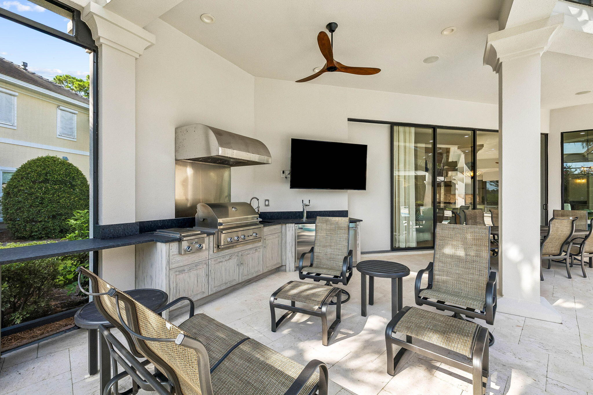 2987 Bay Villas Court