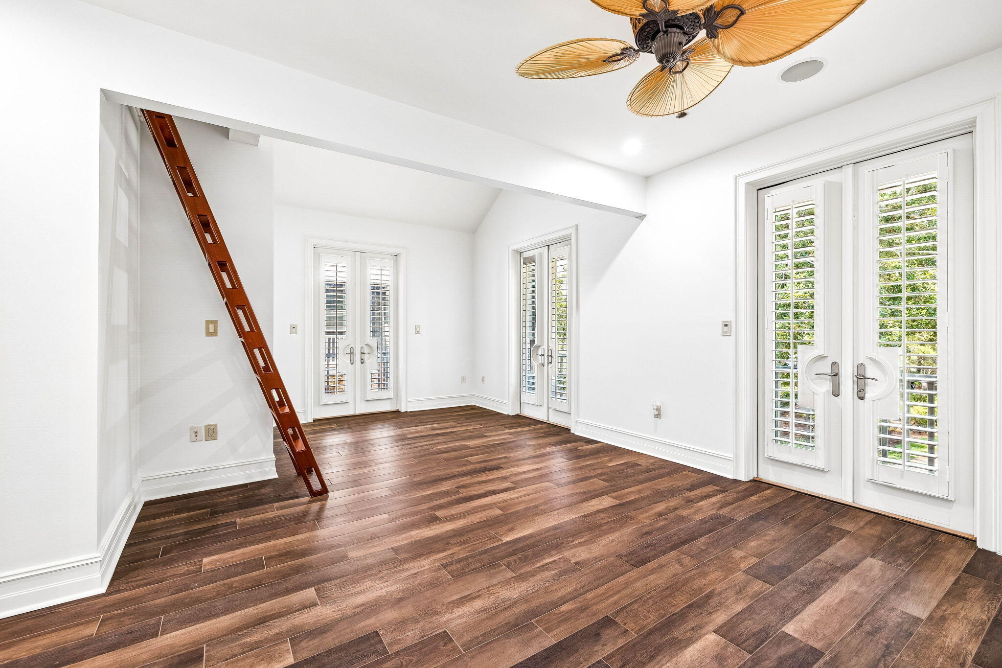 389 Driftwood Point Road