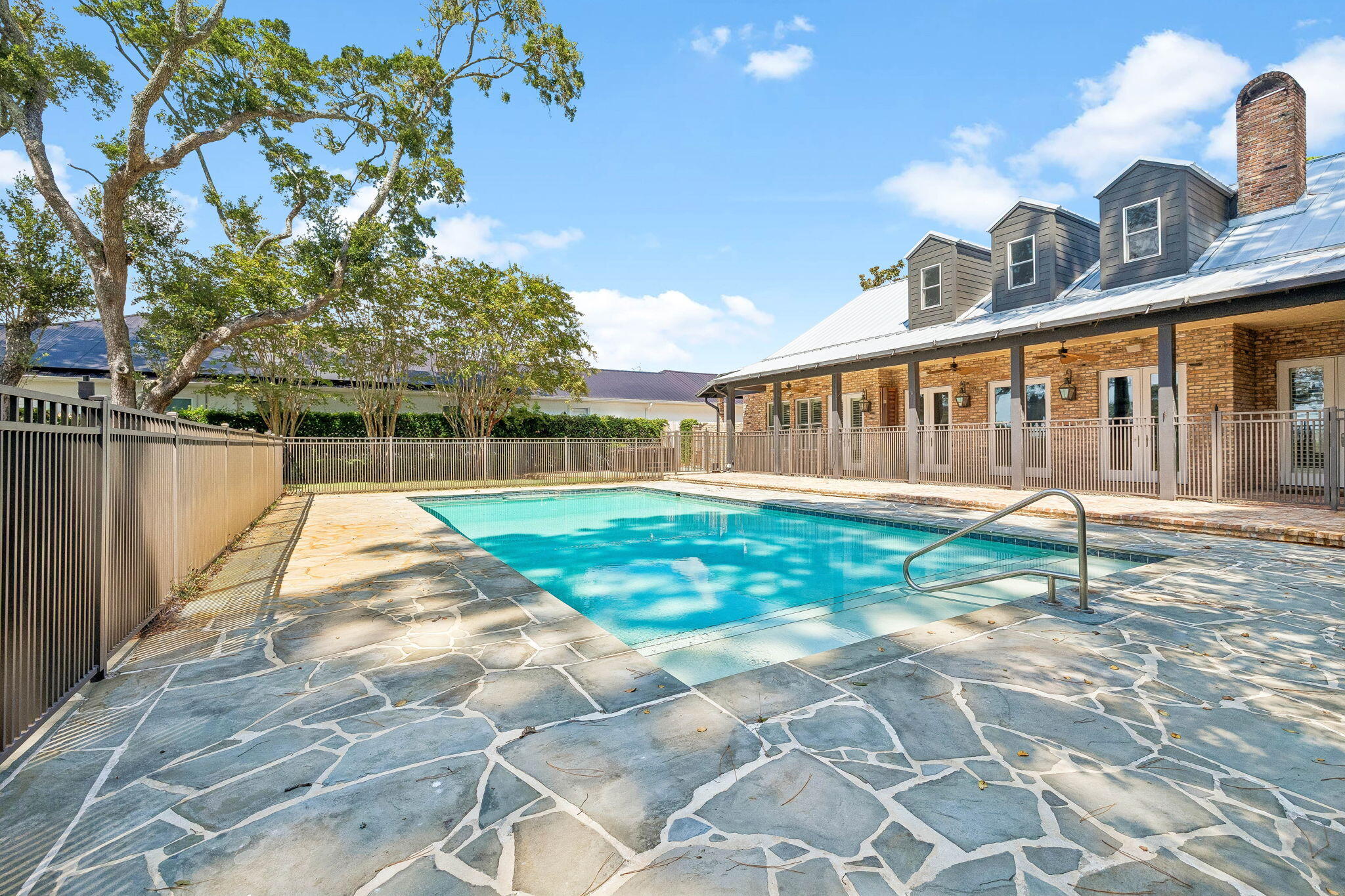 389 Driftwood Point Road
