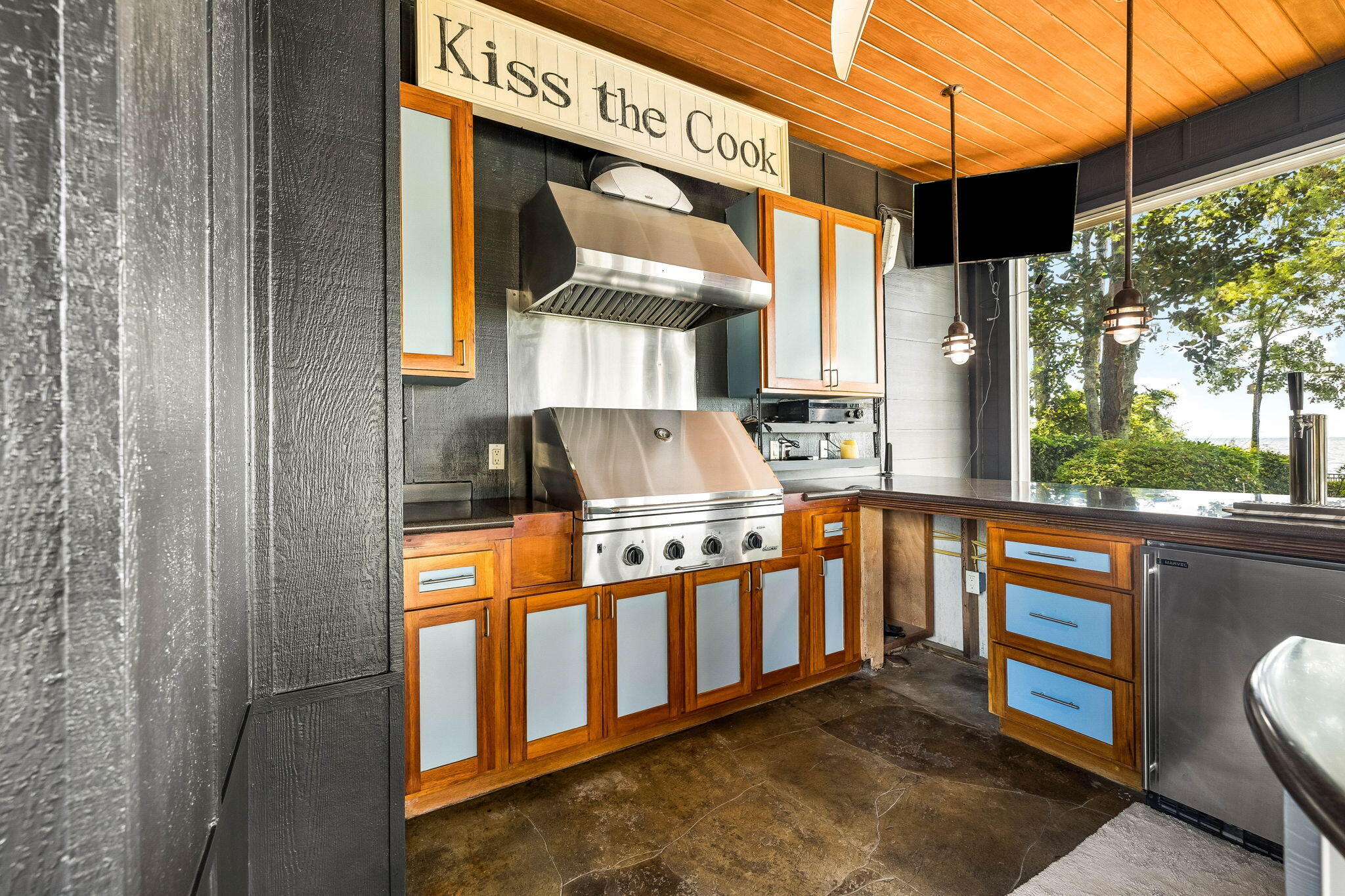 389 Driftwood Point Road