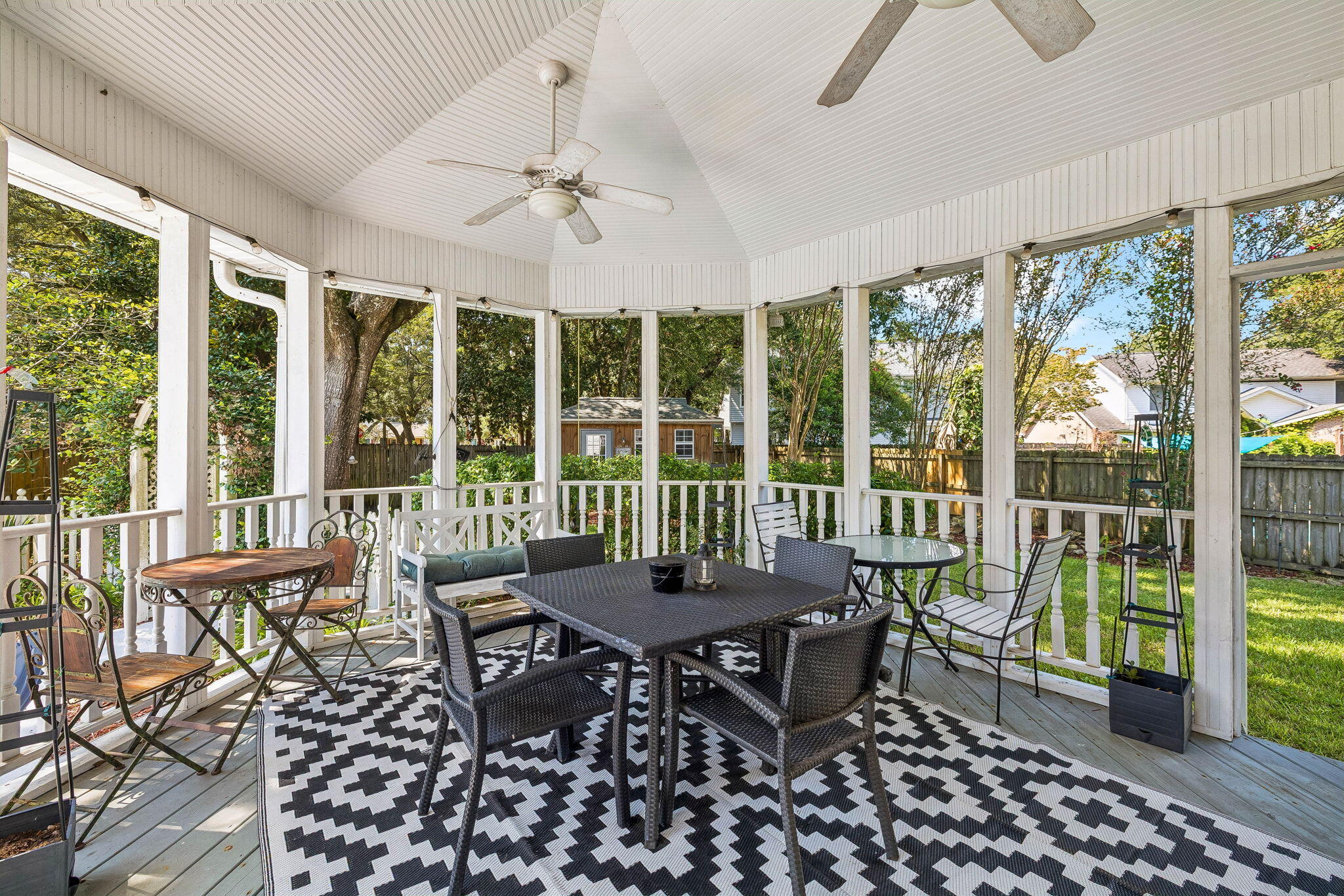 2568 Palm Shores Drive