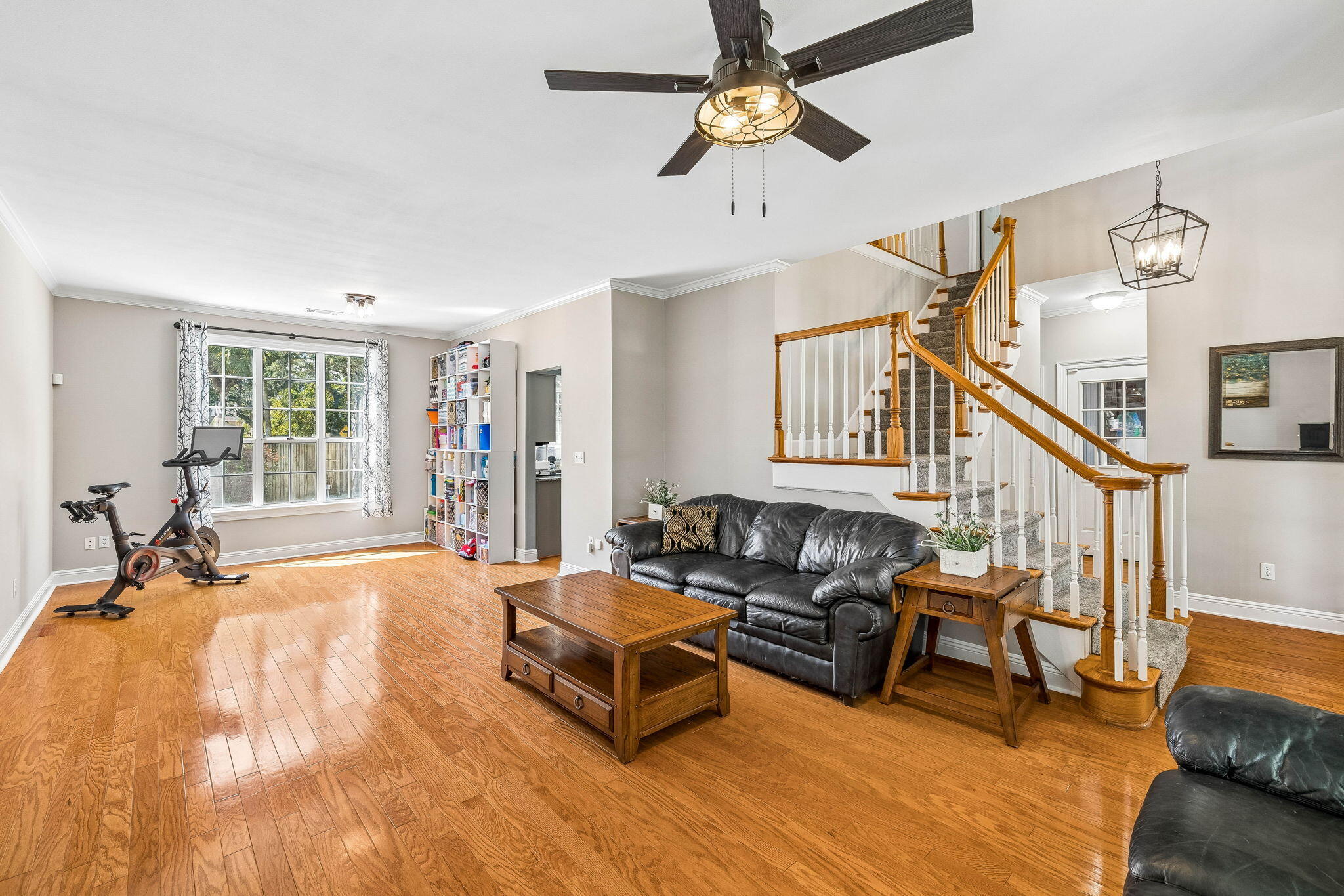 2568 Palm Shores Drive
