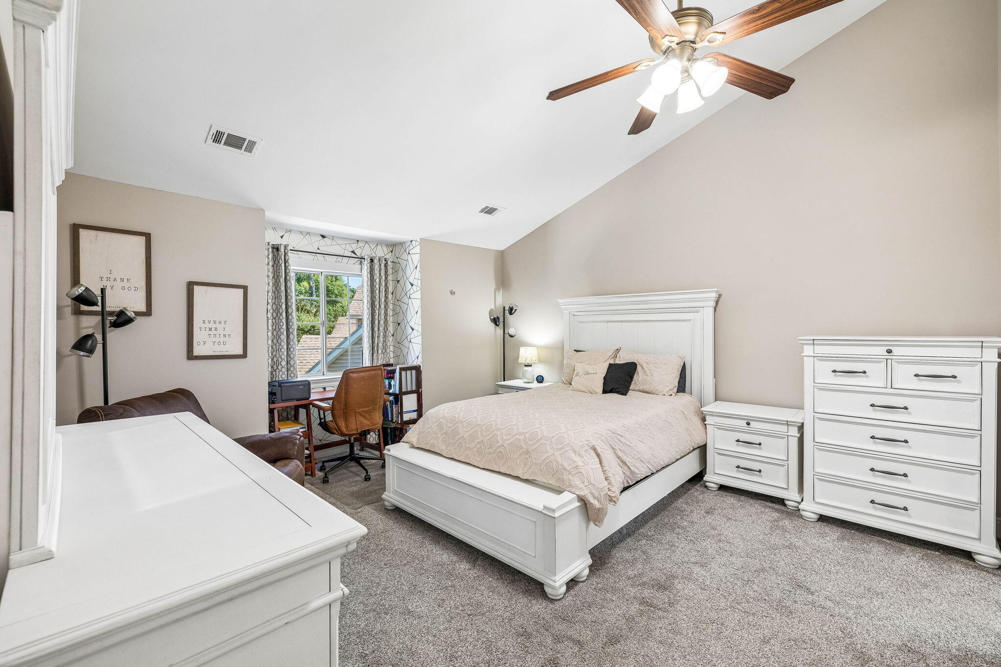2568 Palm Shores Drive