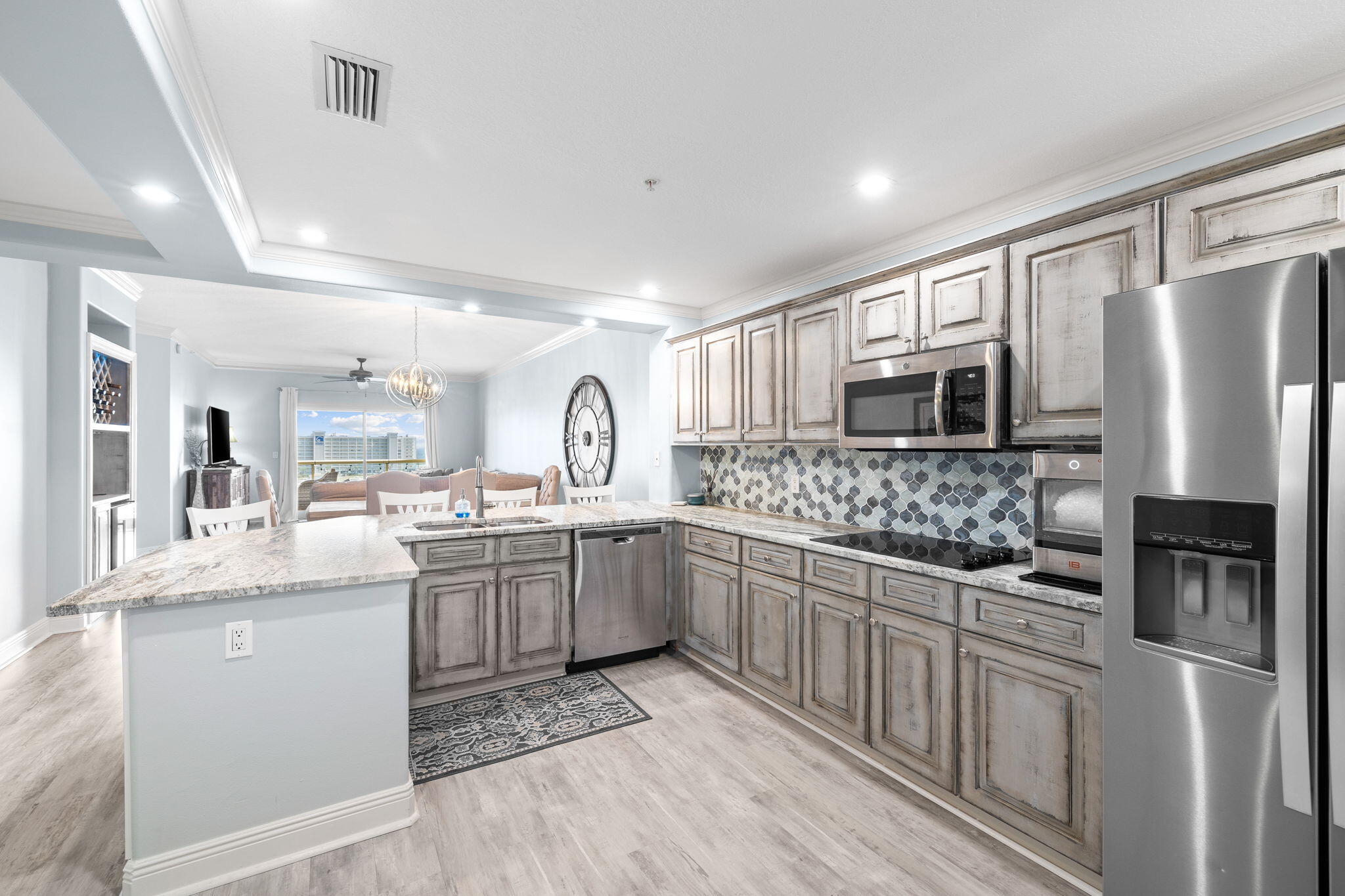 770 Harbor Boulevard