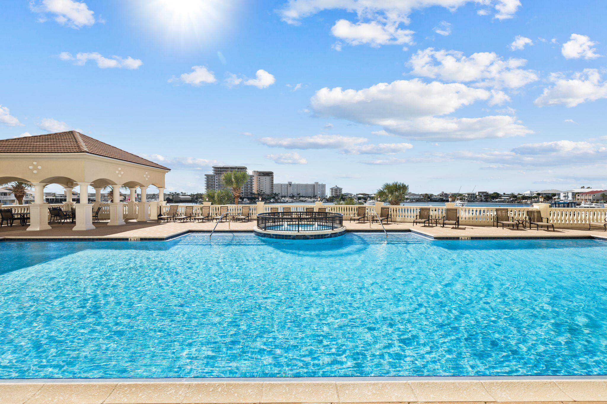 770 Harbor Boulevard